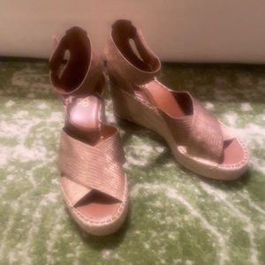 Franco Sarto Sandals Rose Gold